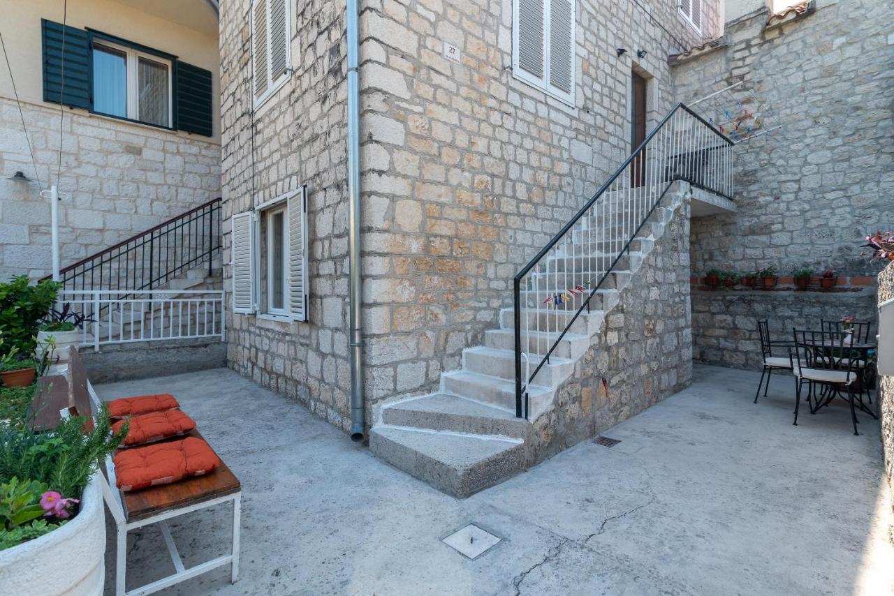 Apartments By The Sea Trogir - 21588 Exterior photo