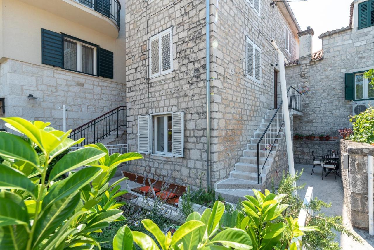 Apartments By The Sea Trogir - 21588 Exterior photo